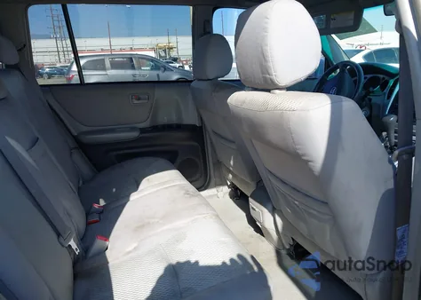 2005 Toyota Highlander from USA, damaged, VIN JTEGD21A350128029